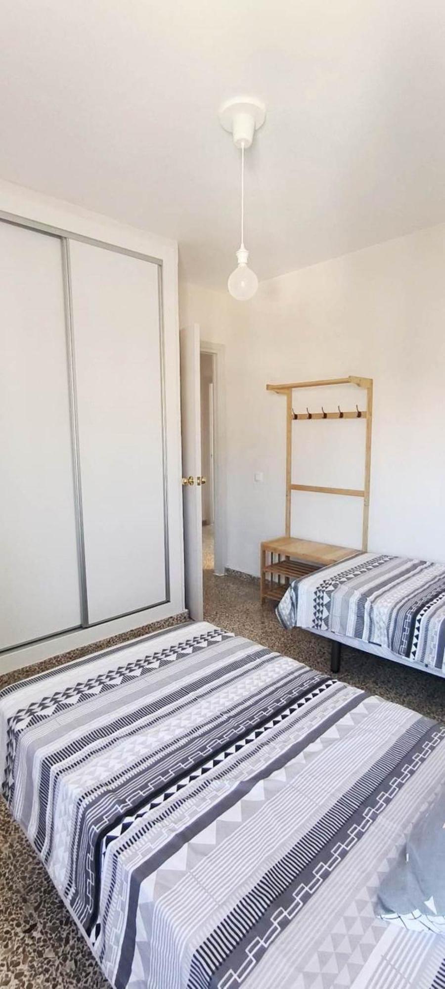 Luminoso Apartamento Playa Torrecilla. Con Piscina Nerja Luaran gambar